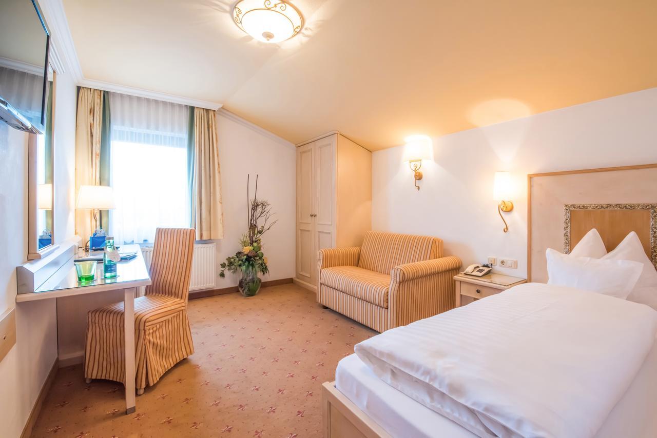 Hotel Brueckenwirt Sankt Johann im Pongau Esterno foto